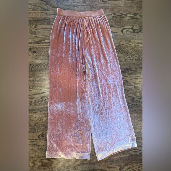 Alice and Olivia Racquel Wide-Leg Velvet Pants | Size 8 - Picture 4 of 8